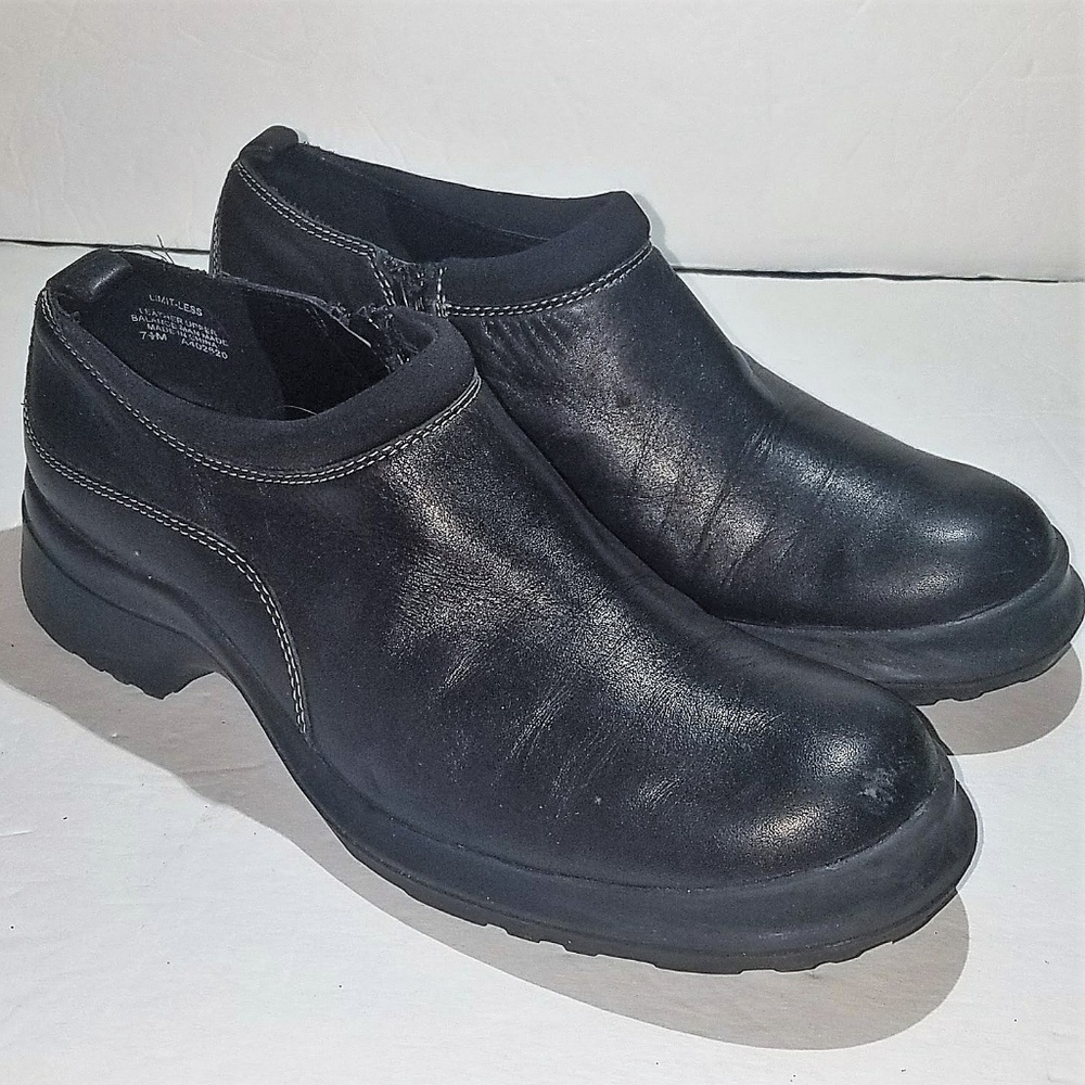 Kenneth Cole Reaction Women's Black Bootie Sz 7.5M